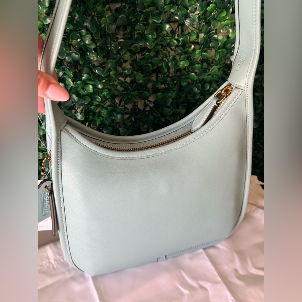 Coach Curve Zip Shoulder Bag in Light Blue NWT - Picture 3 of 7